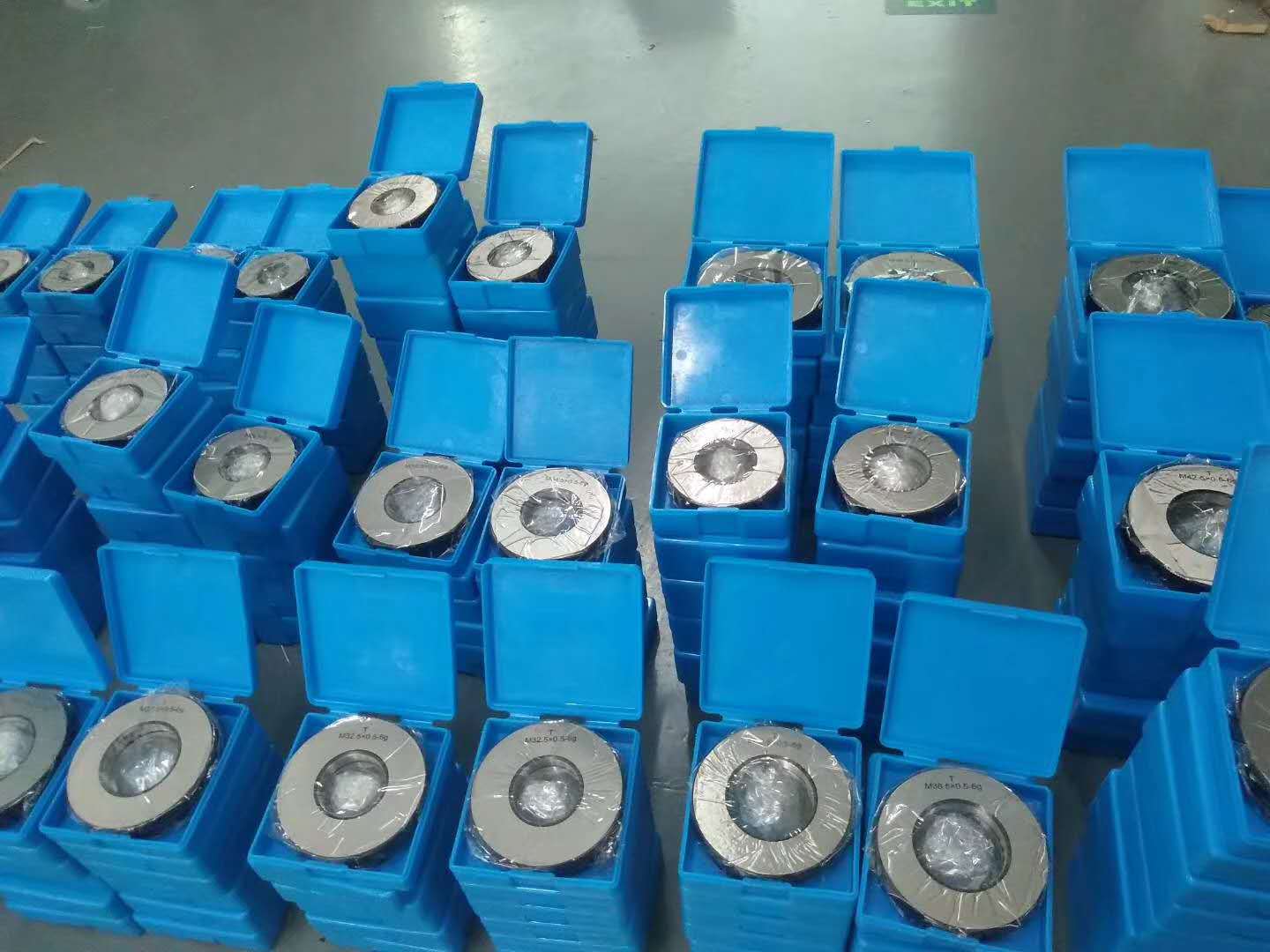 Leghjite più nantu à i calibre di ring