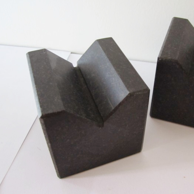 Leghjite più nantu à u flussu di granitu flat